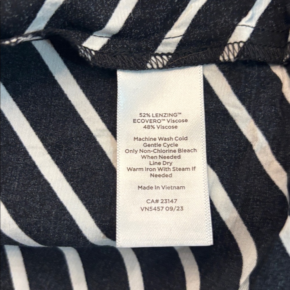 Talbots top - Picture 8 of 8